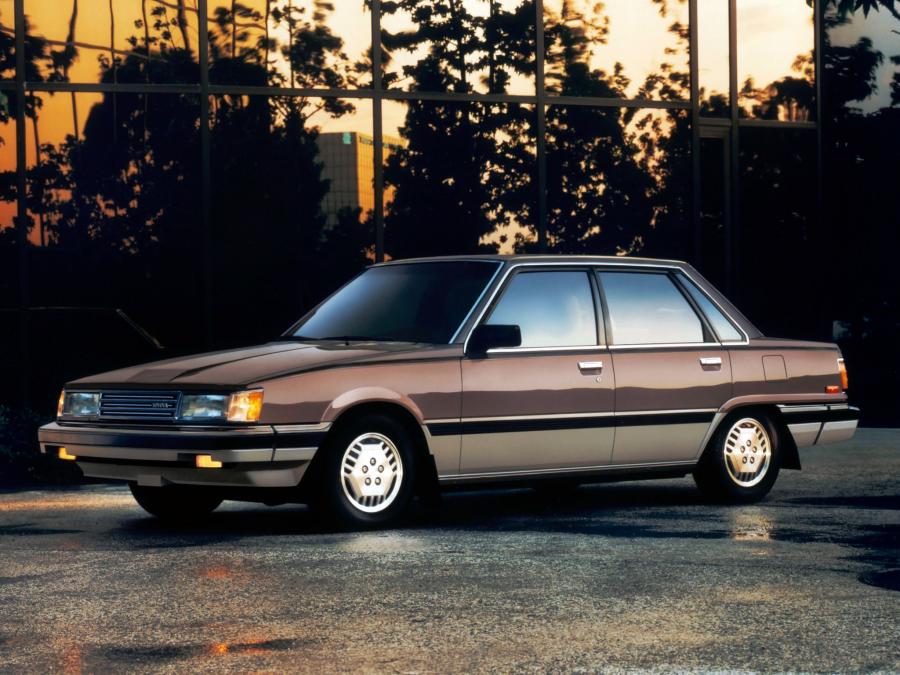  Toyota Camry LE 1984 года  (US) (фото 6 из 14)